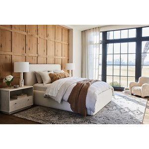 Bernardi Classic Upholstered Bed - Daia Home