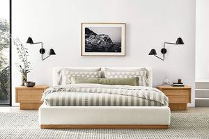 Farina Modern Classic Upholstered Bed - Daia Home