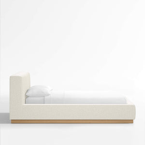 Farina Modern Classic Upholstered Bed - Daia Home